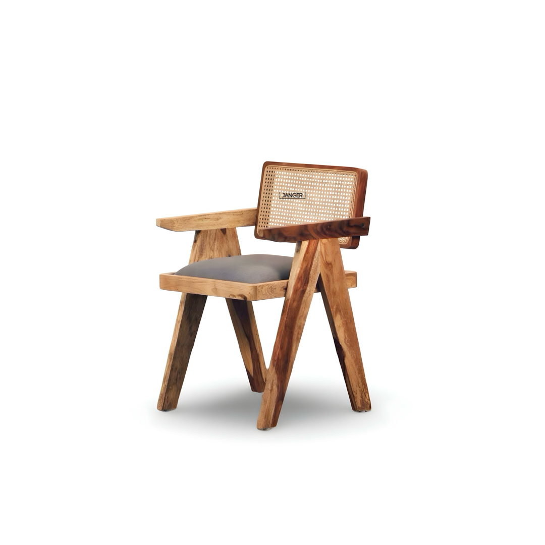 Discover elegance and comfort with our Sheesham Wood Round Dining Set. Shop now for quality and style at great prices near you in Bangalore