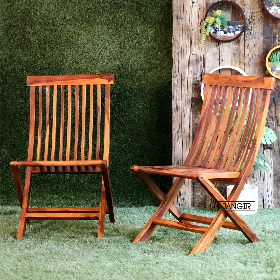 Shop sheesham wood outdoor table and chair set in Bangalore at unbeatable prices! Transform your garden or balcony with our stylish and durable stripes folding outdoor chairs & table set.