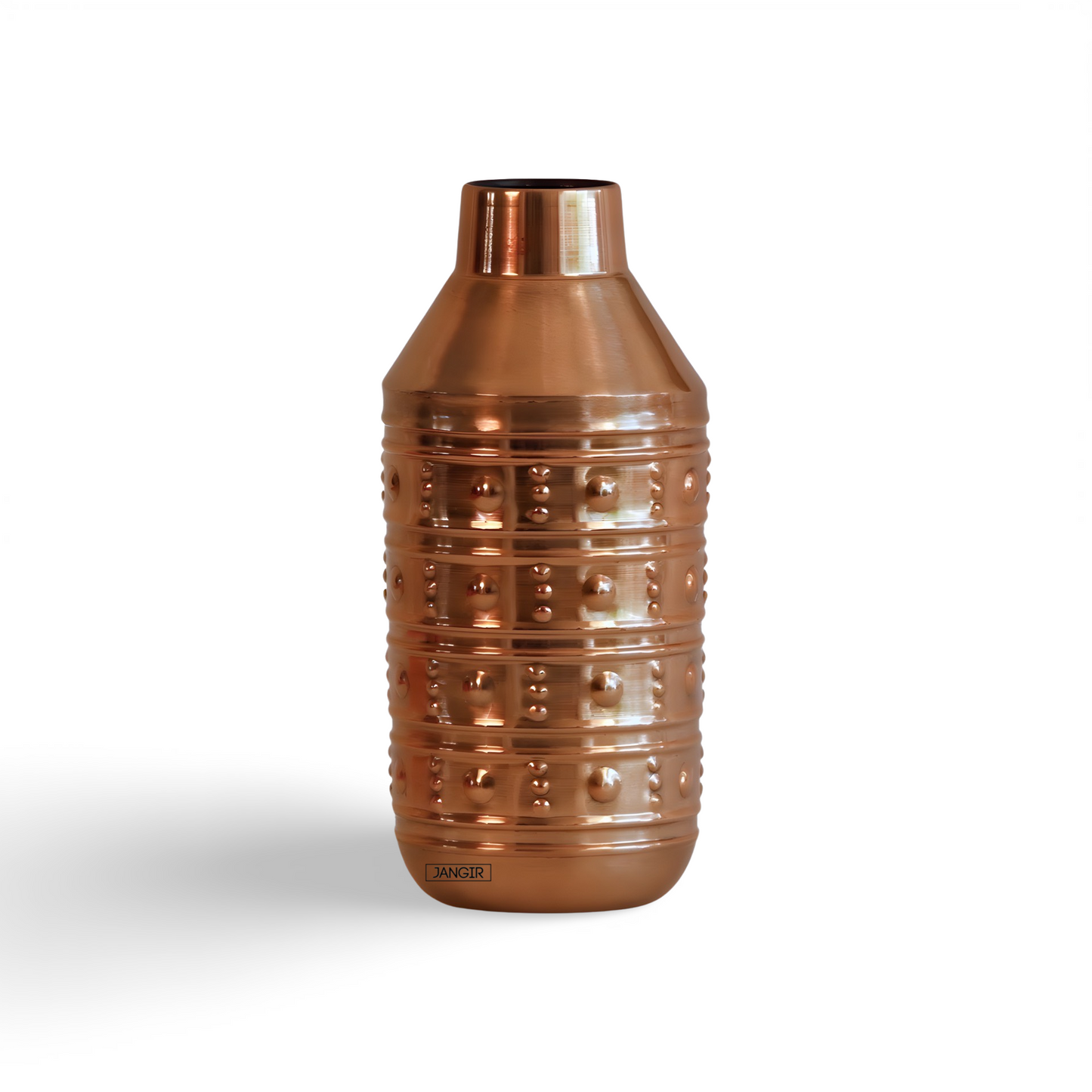 Discover the epitome of elegance with our Rose Gold Bottle Flower Vase. Made from metal with a premium rose gold finish, this vase will add luxury to any room in your home. Enhance your home decor