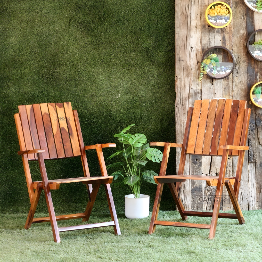 Elevate your outdoor space with our sheesham wood Terrace Outdoor Chair Table Set. Buy folding designed chair table set for your balcony near you in Bangalore!