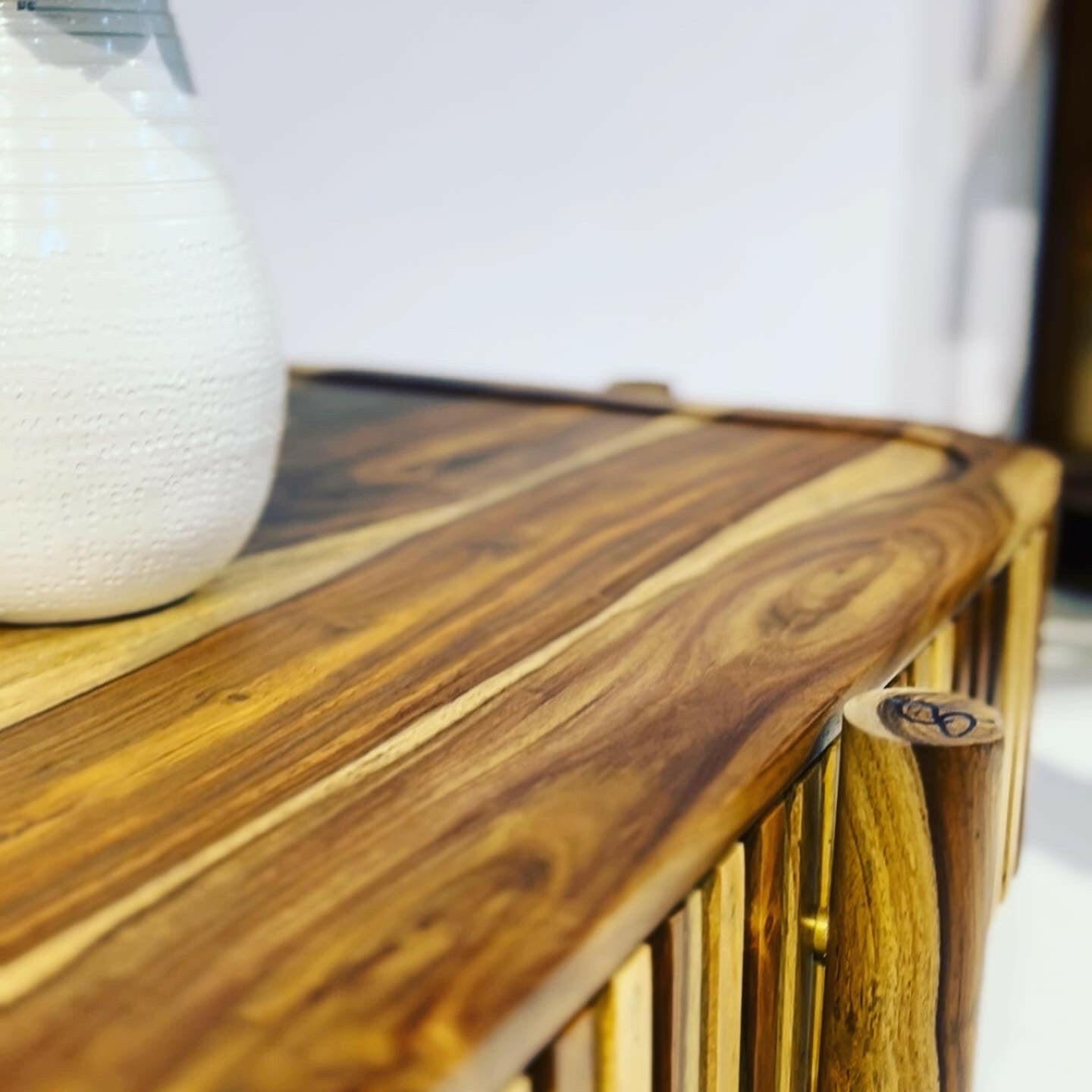 Elevate your space with our sheesham wood Silver grills coffee table with storage. Shop our designer center tables near you in Bangalore