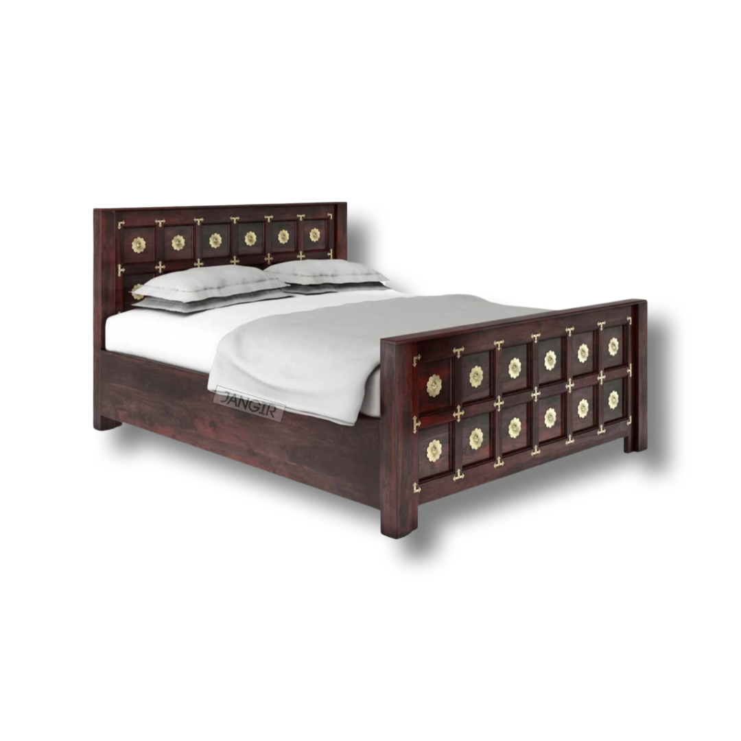 Transform your bedroom with our Roman Brass Wooden Bed, Crafted with sheesham wood. Explore our antique wooden beds with charming brass accents in Bangalore