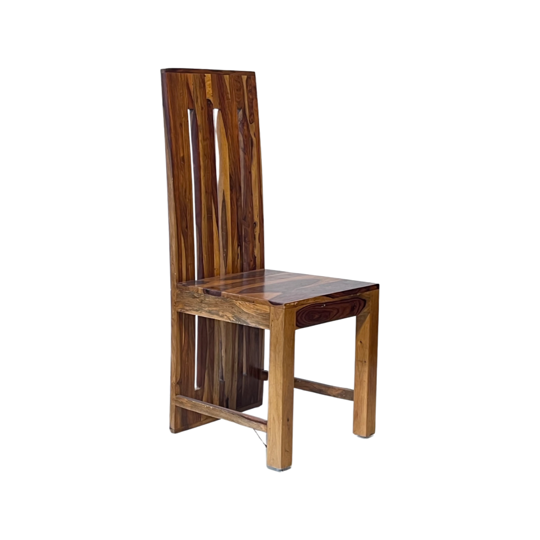 Transform your dining space with our Marine dining set, made with sheesham wood. Buy  modern six and four-seater dining table today for a stylish upgrade!