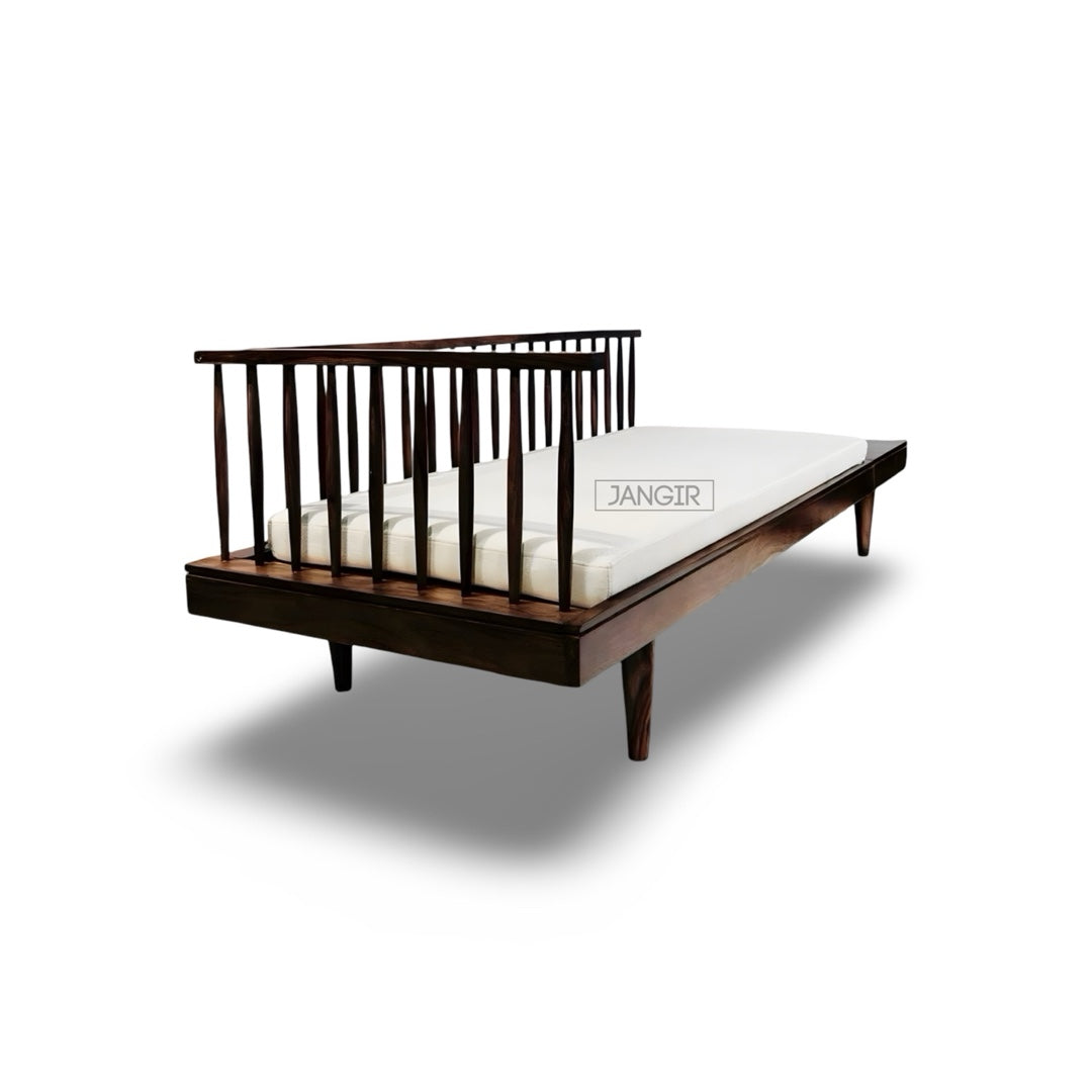 Discover elegance with the Grills Daybed crafted from solid Sheesham wood. Shop now near you in Bangalore or order online !