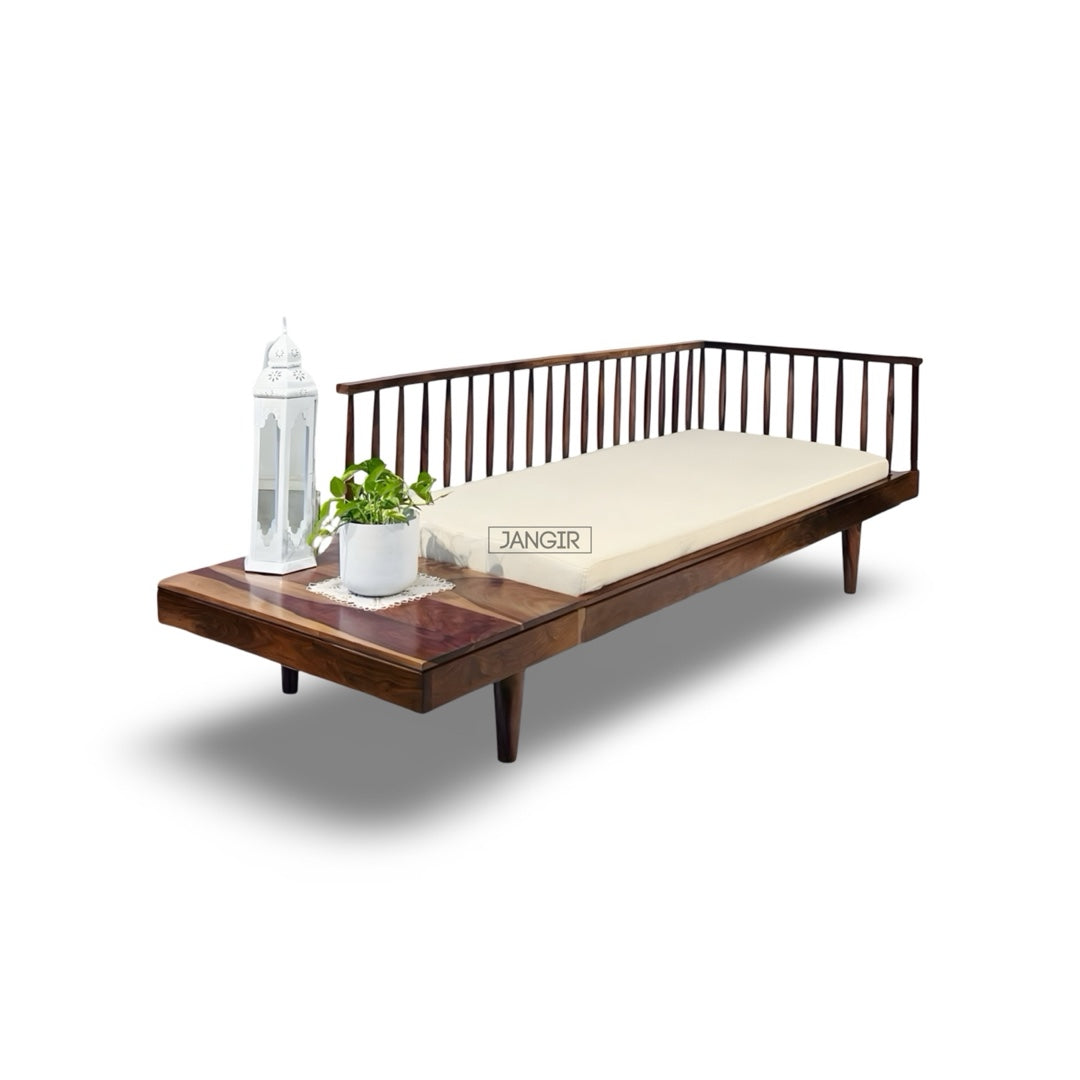 Discover elegance with the Grills Daybed crafted from solid Sheesham wood. Shop now near you in Bangalore or order online !
