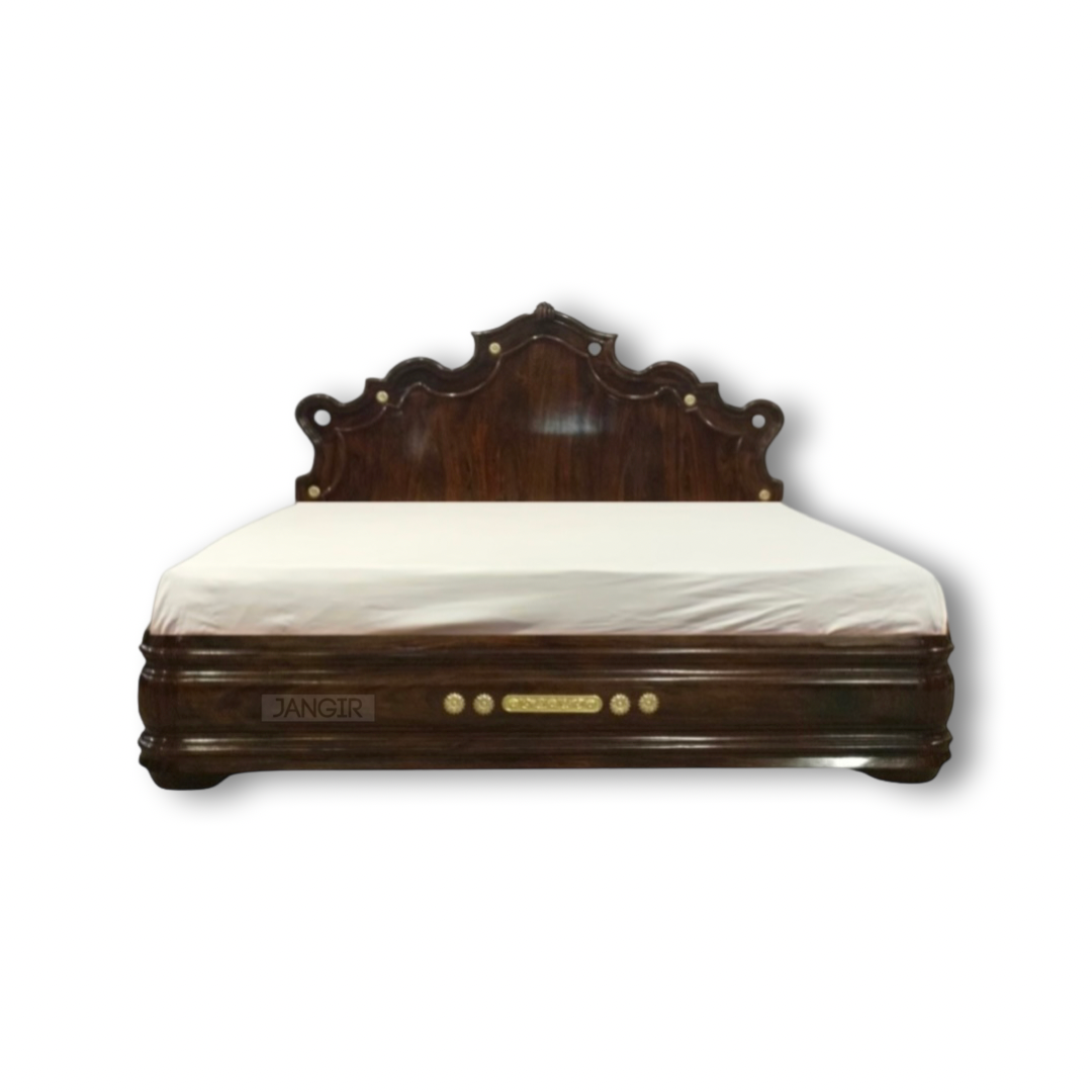 shop our beautifully handcrafted Carving wooden bed in Bangalore, featuring intricate carvings & Beass design that exude elegance and sophistication . This king size carved bed made with Sheesham wood